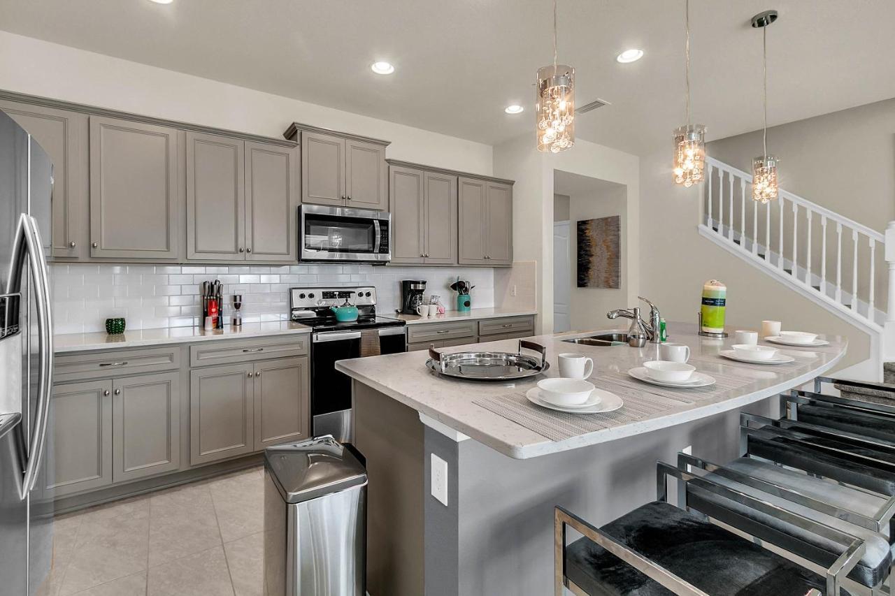 5 Bedrooms - 4,5 Bathrooms - Windsor At Westside 8928 Sa Orlando Exteriör bild