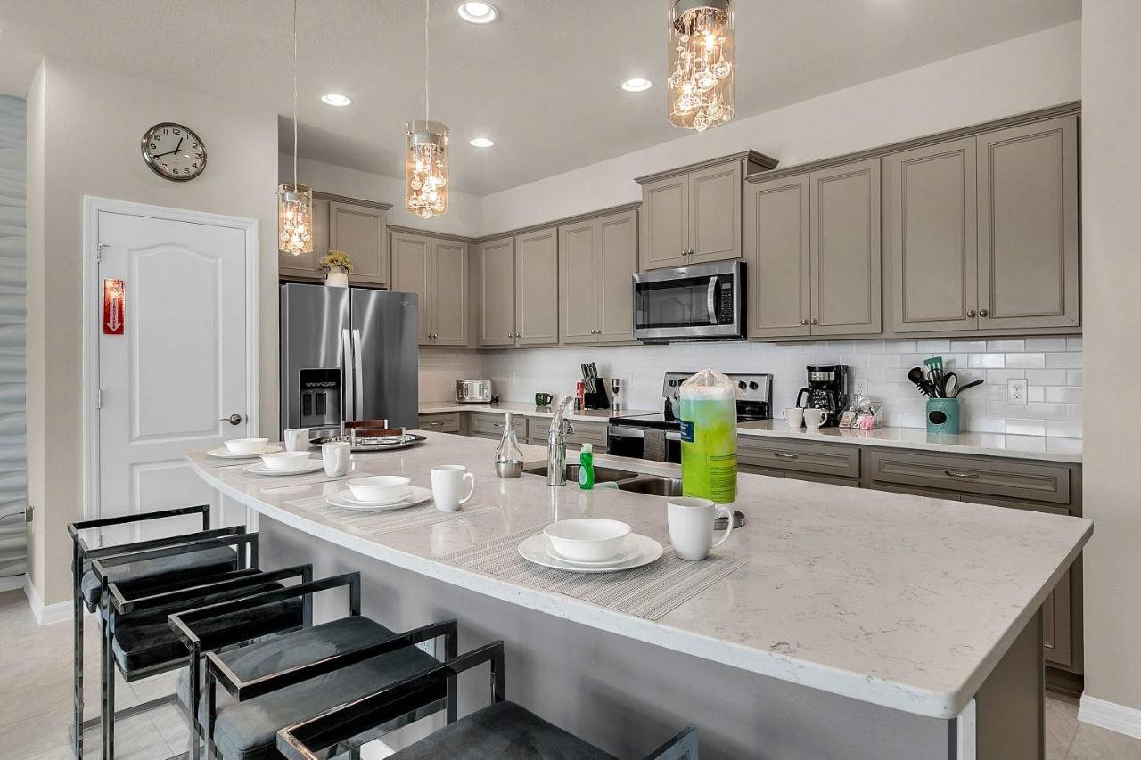 5 Bedrooms - 4,5 Bathrooms - Windsor At Westside 8928 Sa Orlando Exteriör bild